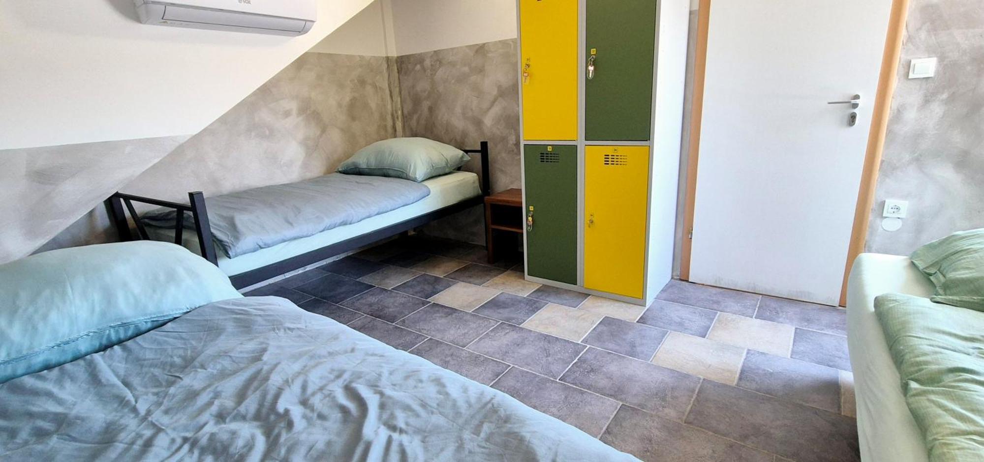 Bled Lesce Station Rooms And Beds Luaran gambar