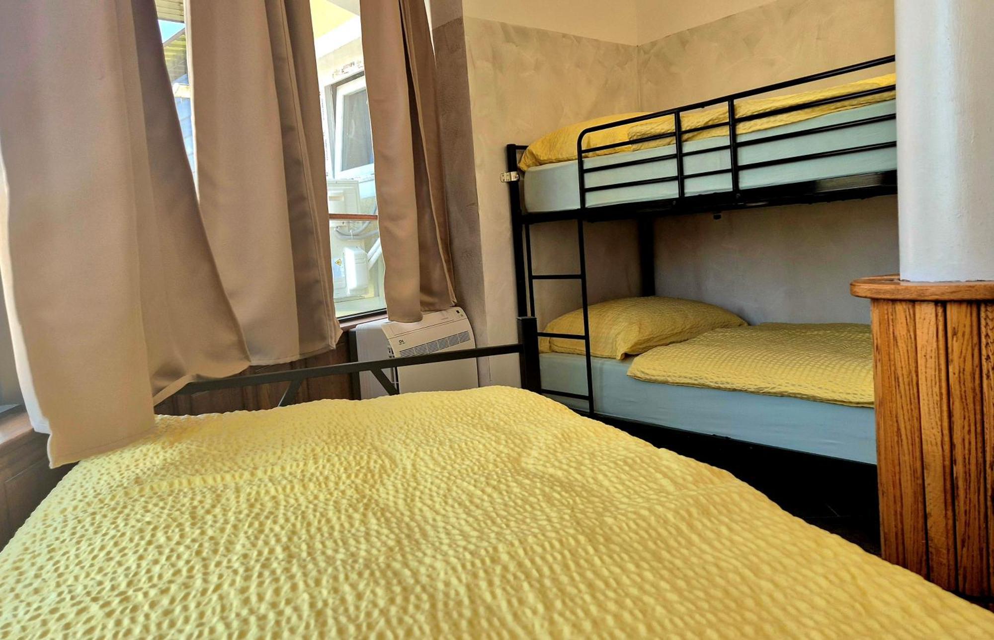 Bled Lesce Station Rooms And Beds Luaran gambar