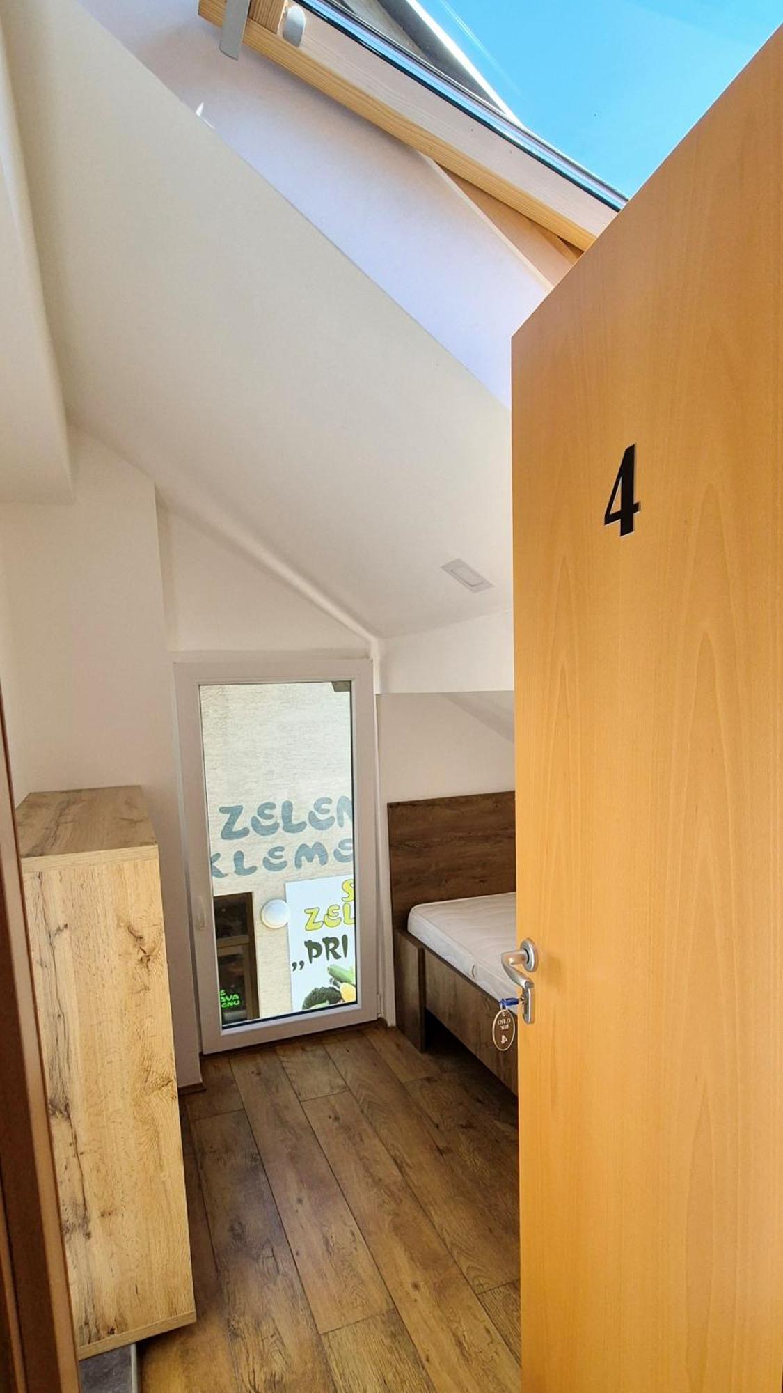 Bled Lesce Station Rooms And Beds Luaran gambar